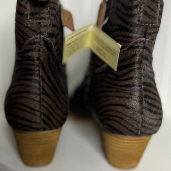 Dingo Hairy Up Genuine Calf Hair Western Boot Brown Zebra size 8 - Picture 6 of 8